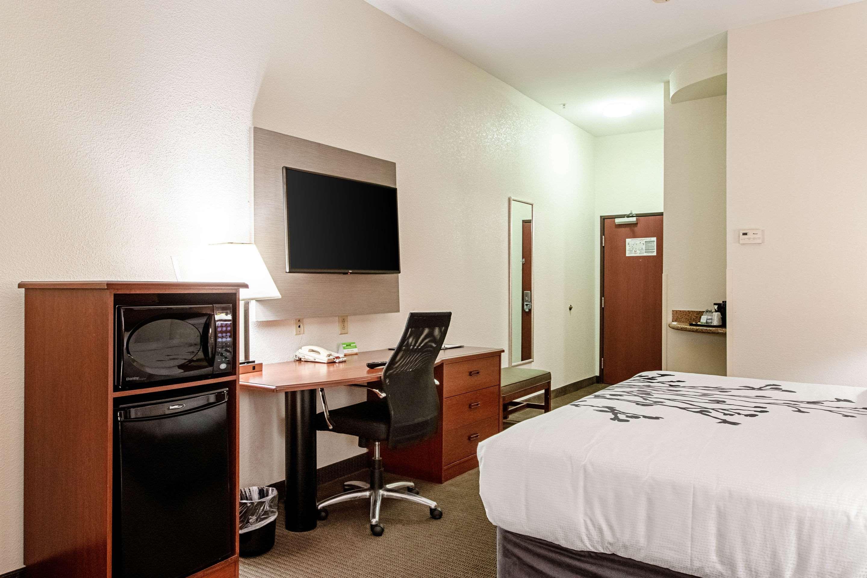 Sleep Inn & Suites Hobbs Exterior photo